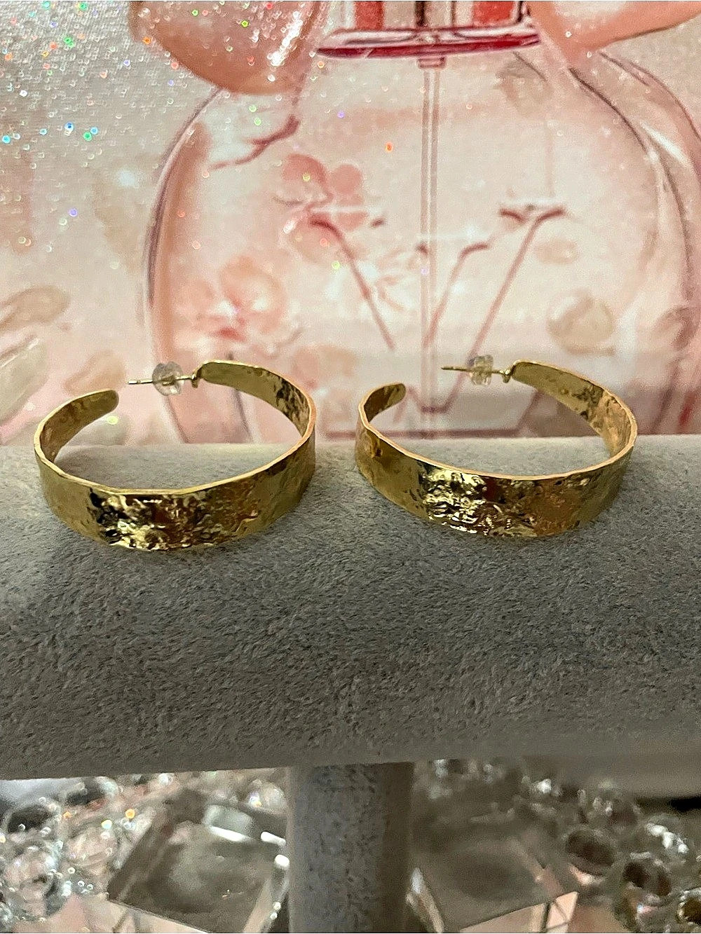 Textured Gold plated Hoop Earrings Like New